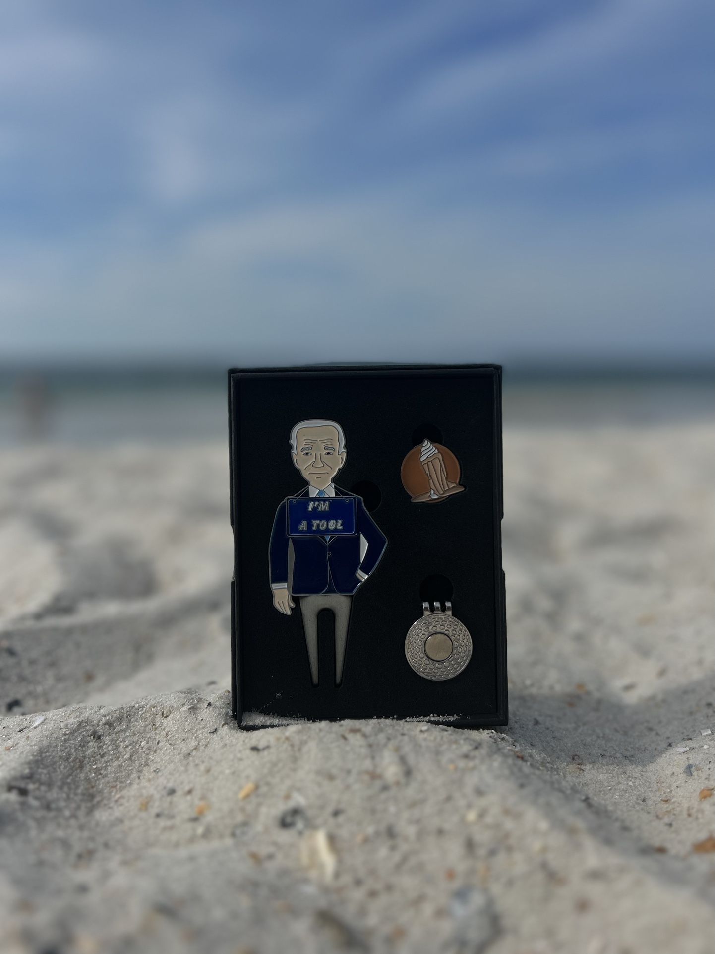 Joe Biden divot tool