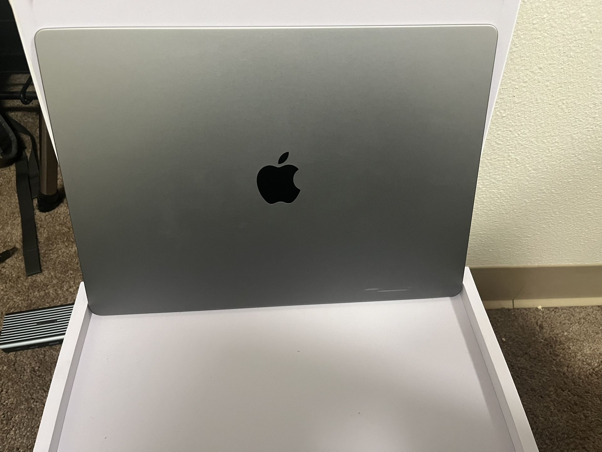 Price drop LCD Assembly for MacBook Pro 16”(SPACE GRAY) (Premium) (A2485 / Late 2021) / (A2780 / Late 2023 / (A2991 / Late 2023)