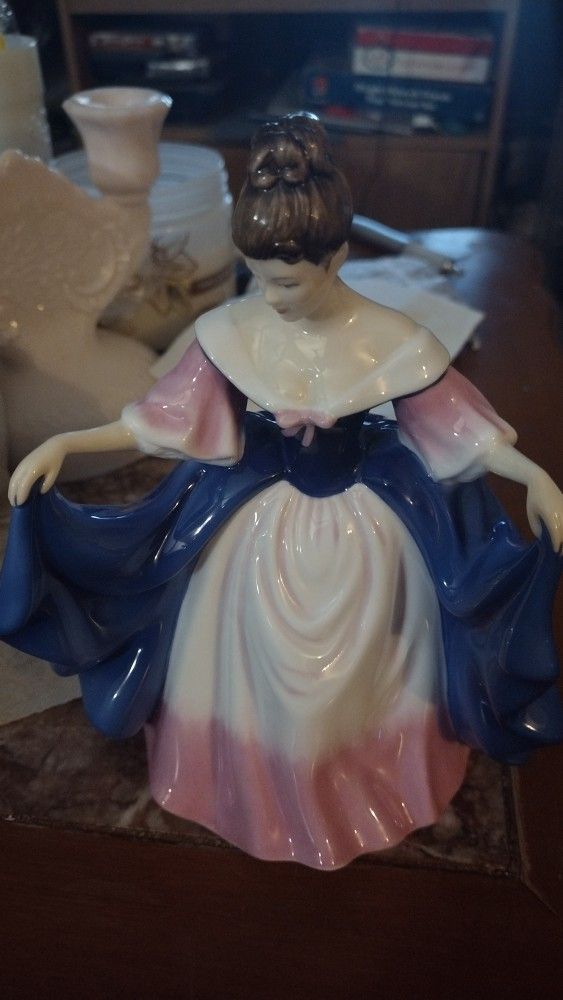 Royal Doulton Figurine