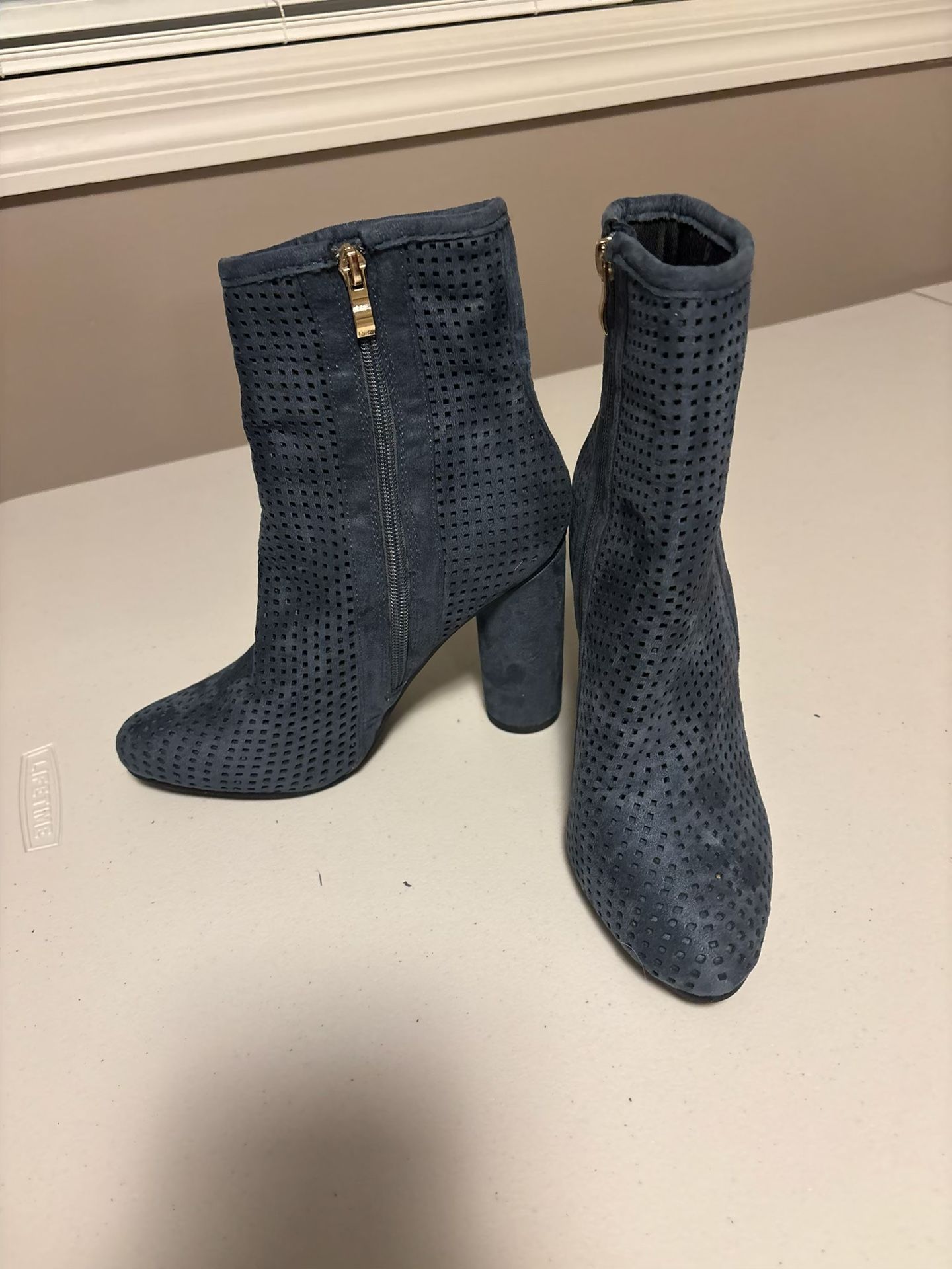 Women Boot Size 7.5 Check More Picture 