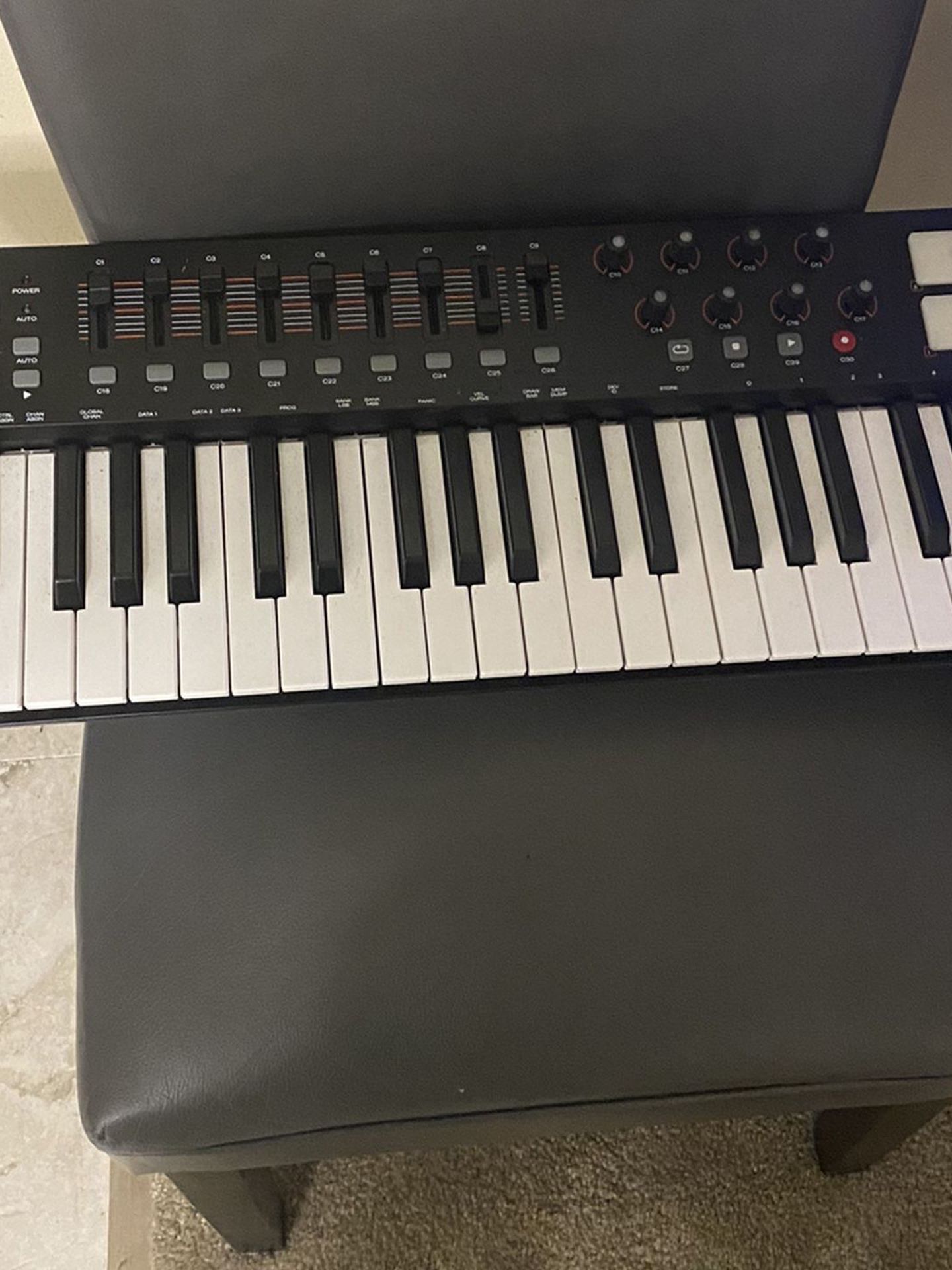 M Audio Keyboard