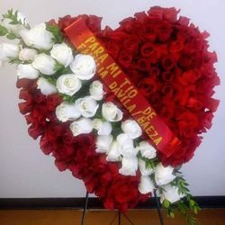 Arrangements Flores Naturales/ FuneraL Sale