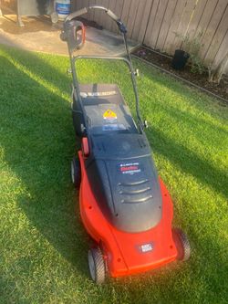 Corded lawnmower