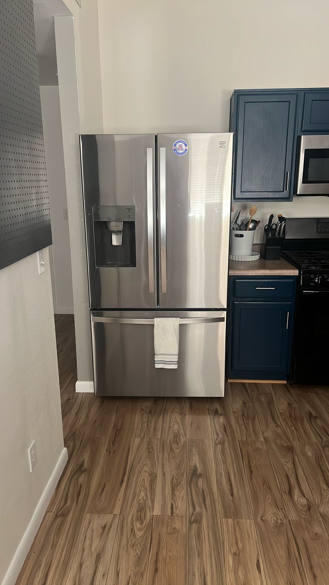 Kenmore Fridge - PLEASE READ DESCRIPTION