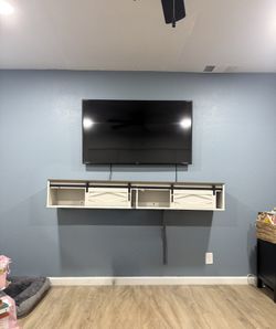 WAMPAT floating Tv stand-NEED GONE ASAP