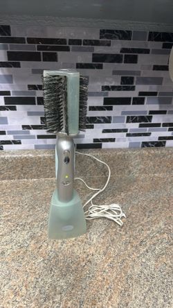 New Revo electric brush styler