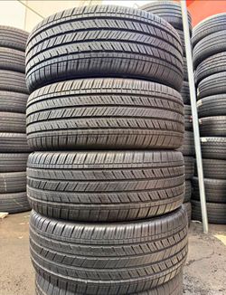 225/55/18 Goodyear vendo un set de llantas usadas excelente condiciones de vida las 4 ✅🤩I am selling a set of used tires, all 4 in excellent living c
