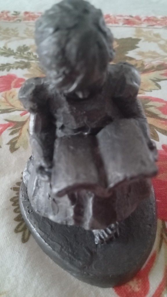 Vtg INTERNATIONAL PEWTER FIGURINE GIRL READING BY ROBERT DRURY