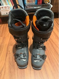 Tecnica Ski Boots