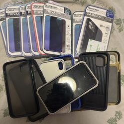 iPhone , Apple Watch And Phone Gaming Controller 