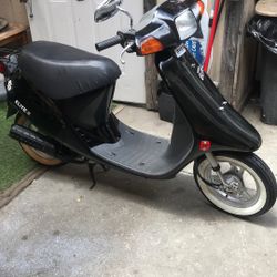 Honda 50 One Gas Tank Will Take You To San Francisco Back-And-Forth Very Nice For Commute Very Nice To Go Riding This Summer For All Ages Best Offer O