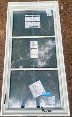 Pella 29” x 59” Window – Low-E366 Argon Glass – White