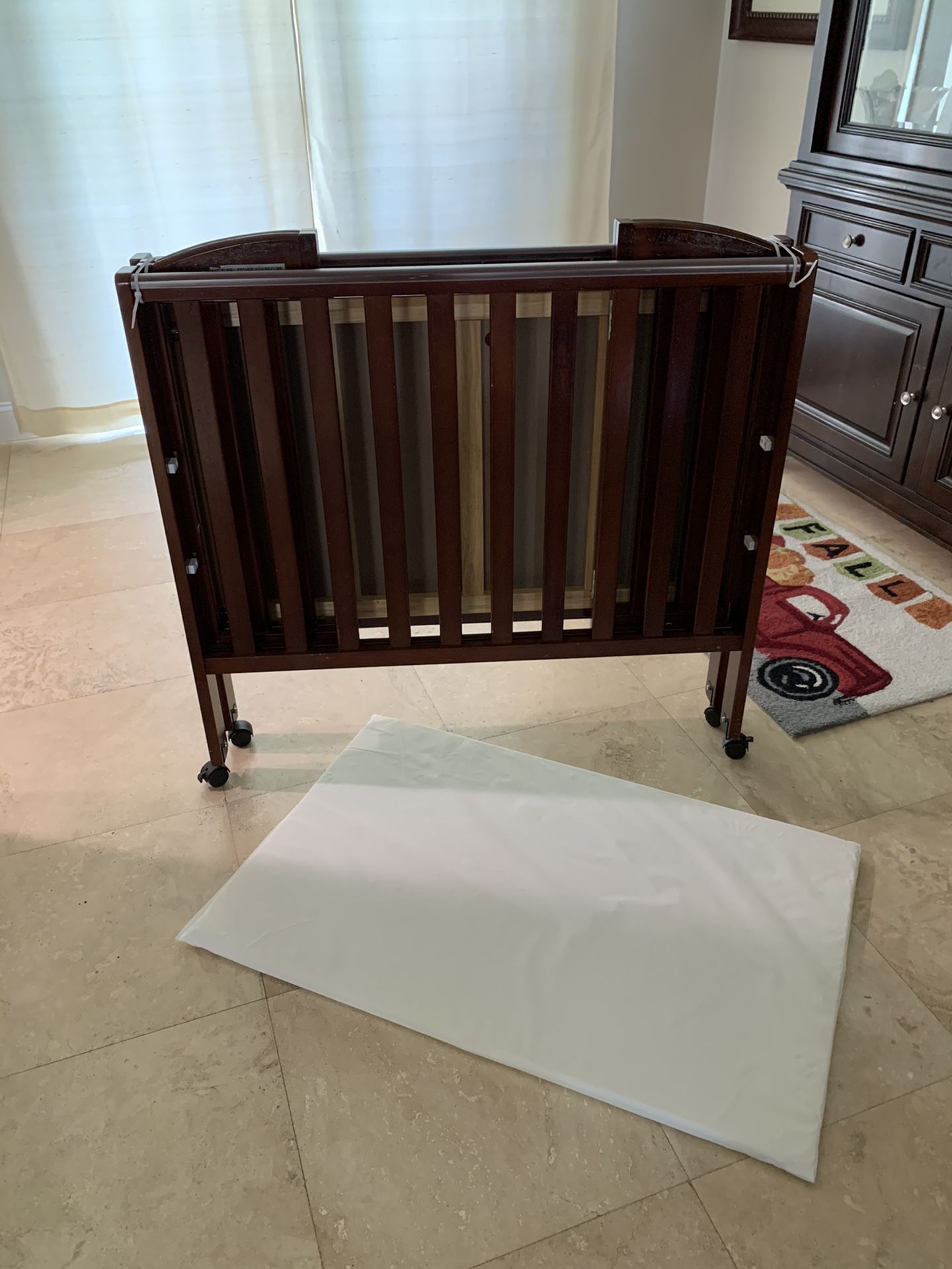 Delta Portable Crib