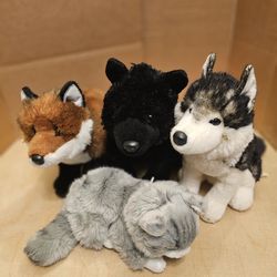 Pre-owned stuffed animals (4)