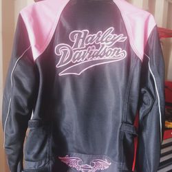 Near New Women's Harley Davidson Black & Pink 3 In 1 Riding Jackets