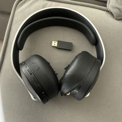 PS5 Pulse Headphones