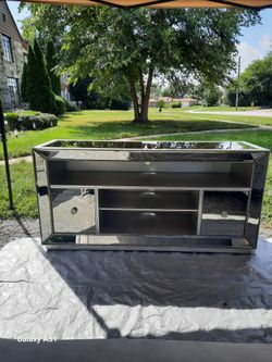 GARAGE/FURNITURE SALE  9/12/-13/26