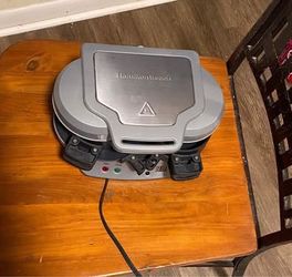 Hamilton Beach Dual Breakfast Sandwich Maker