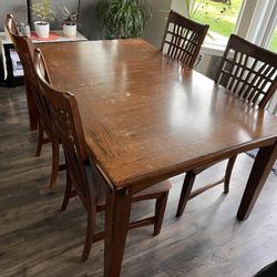 Dining Table & Chairs