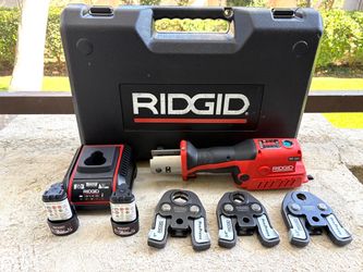RIDGID RP 241 PRO PRESS TOOL KIT w/ 2 Batteries & 3 Jaws (1/2” 3/4” & 1”)