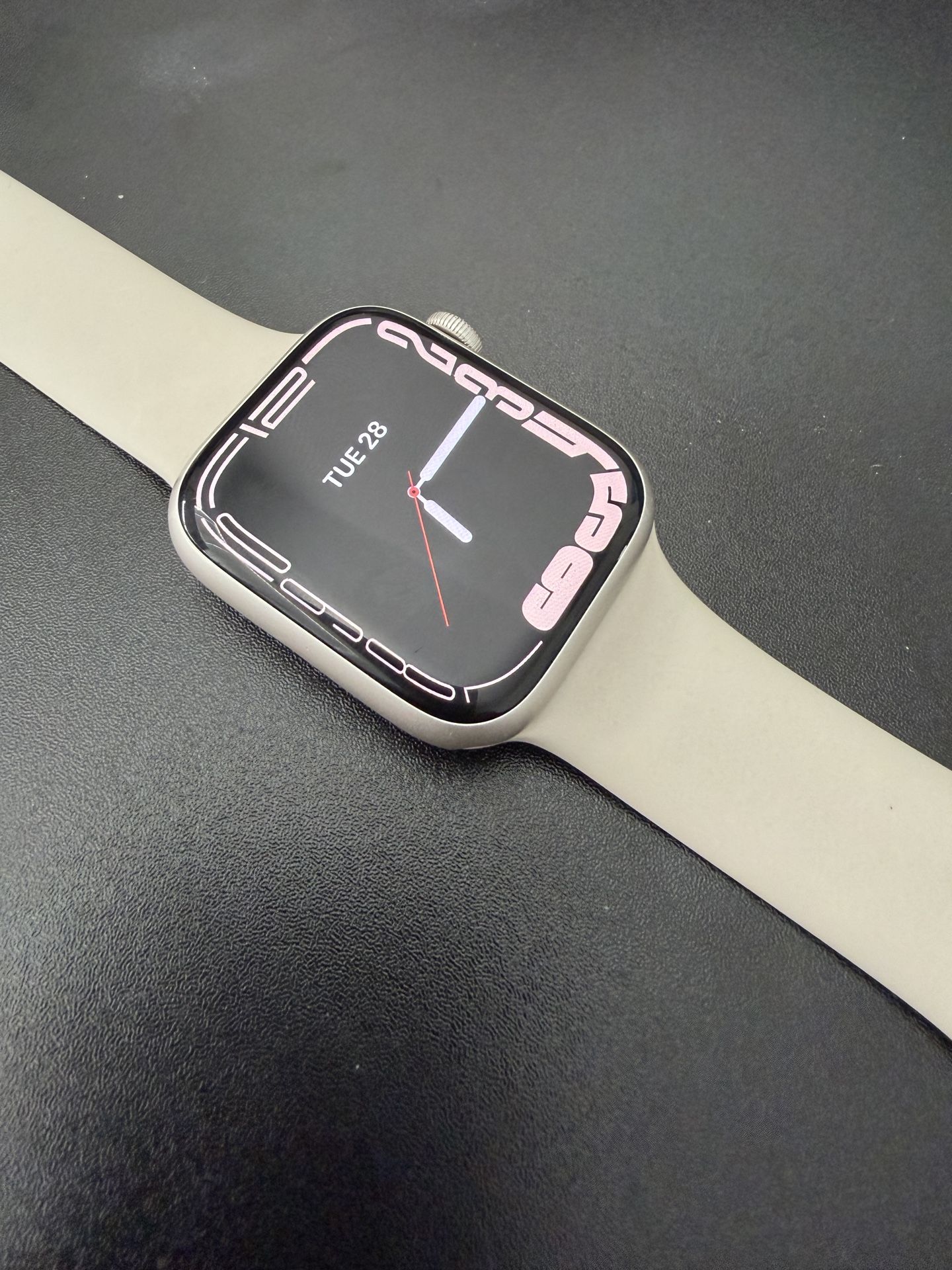 Apple Watch Series 7 45mm Great Condition