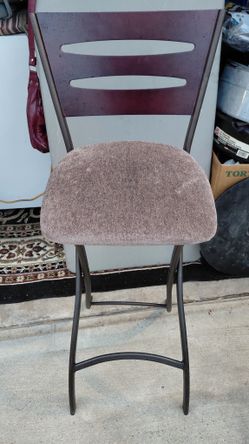 Single Bar/ Kitchen Stools 