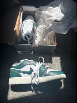 7y Green Air Jordan 1s low