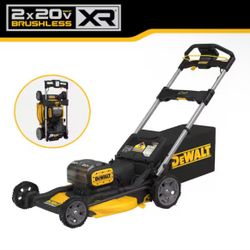 Dewalt Electric Lawnmower With 2 10AH Batteries And 2 Chargers
