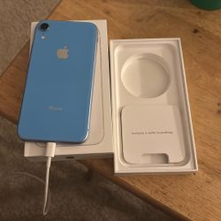 iPhone XR 256G Blue 