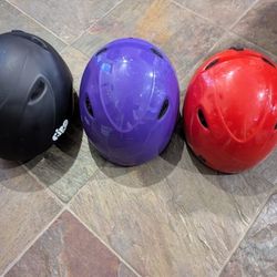 3 Kids Giro Ski Or Snowboarding Helmets