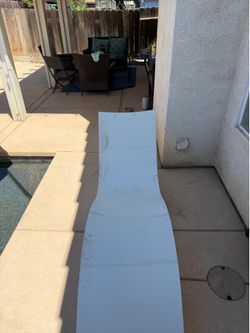 2 Pool chairs sunco