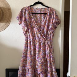 Women’s Floral Wrap Dress- Size Large