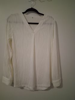 White Long Sleeve V-Neck Blouse