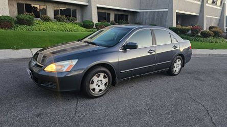 2007 Honda Accord 5-Speed Manual