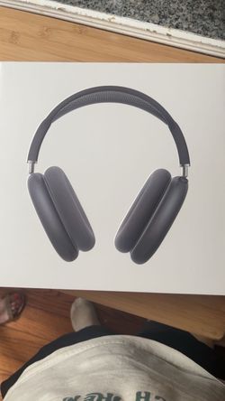 Apple AirPods Max Headphones