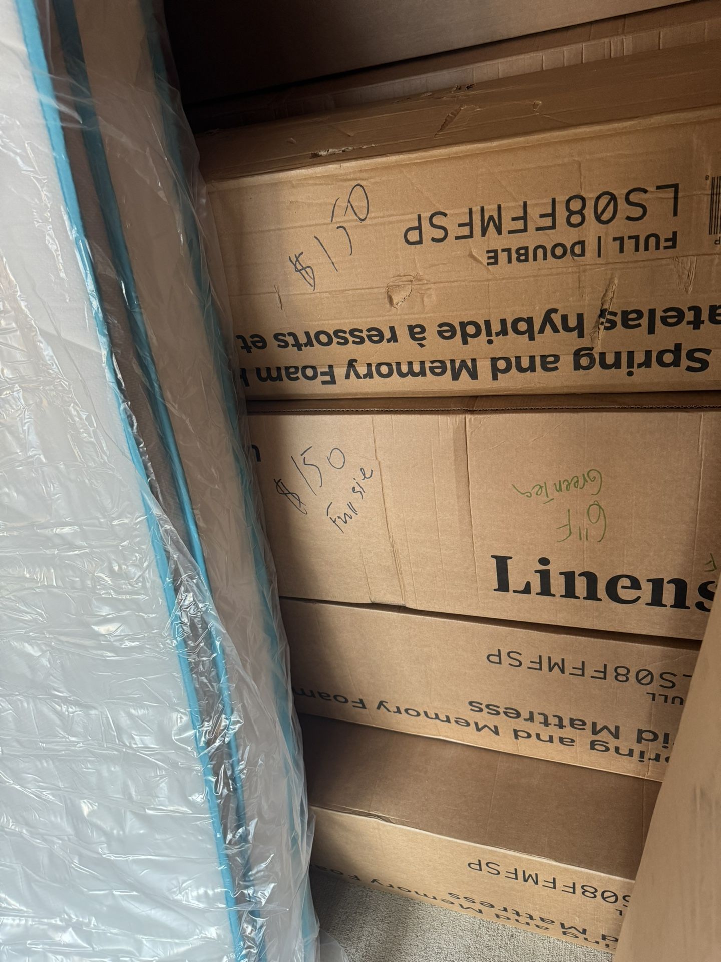 New In A Box Full Size Mattress Hybrid With Memory Foam
