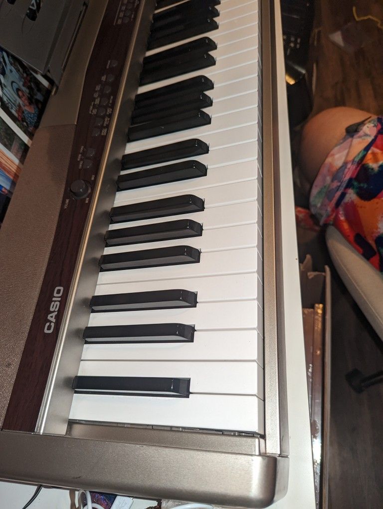 Casio Privia PX-100 Electric Piano