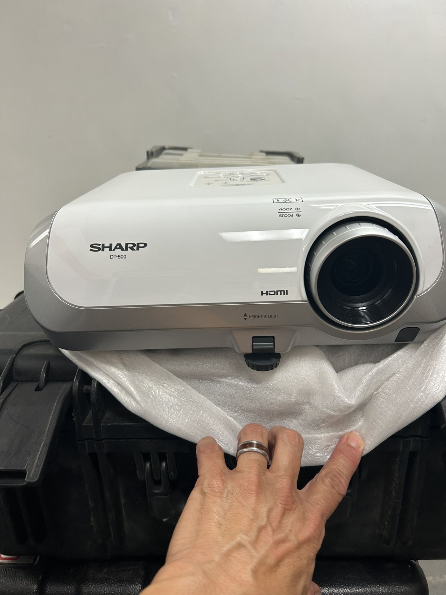 Sharp Projector