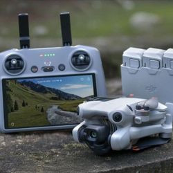 DJI Mini 4 Pro Fly More Combo Plus (DJI RC 2)