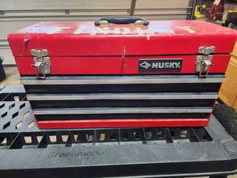 Husky tool box