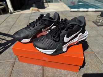 Nike Impact 4 Basketball Shoes (Unisex)