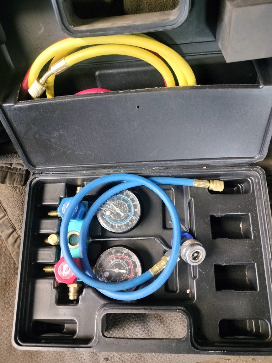 AC Gauges Brand New Never Used