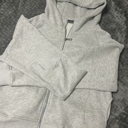 Large Grey Cropped Zip-Up Jacket 