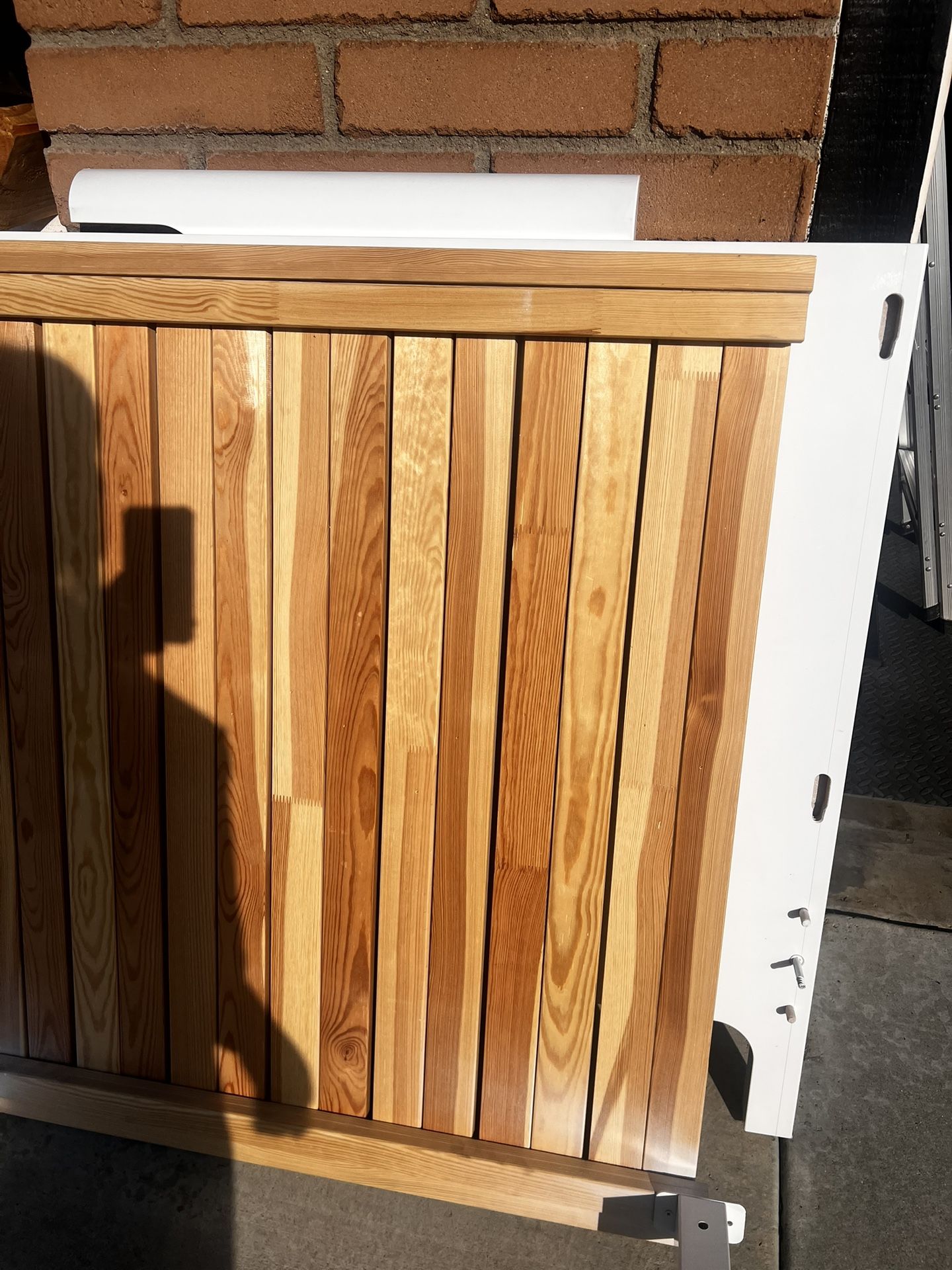 Free Toddler/twin Bed