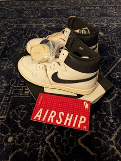 Air Ship A Ma Manire. Sz 9.5