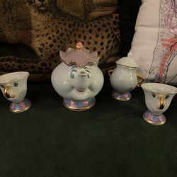 The Beauty And The Beast..Ms Potts And Chip Set 