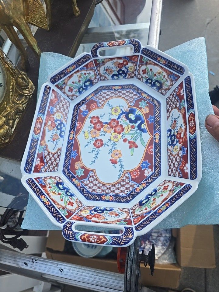 Japanese Imari Set, Including Bowls, Plates, Spoons, Sake Container, Etc. Octagonal Serving Bowl With Double Handle 12" x 9" Mint Condition
