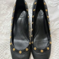 Tory Burch Leather Pumps 