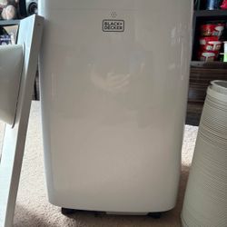 Black+Decker 8,000 BTU Portable AC * USED - LIKE NEW *