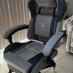 Gaming Chair with Green Highlight Wheels